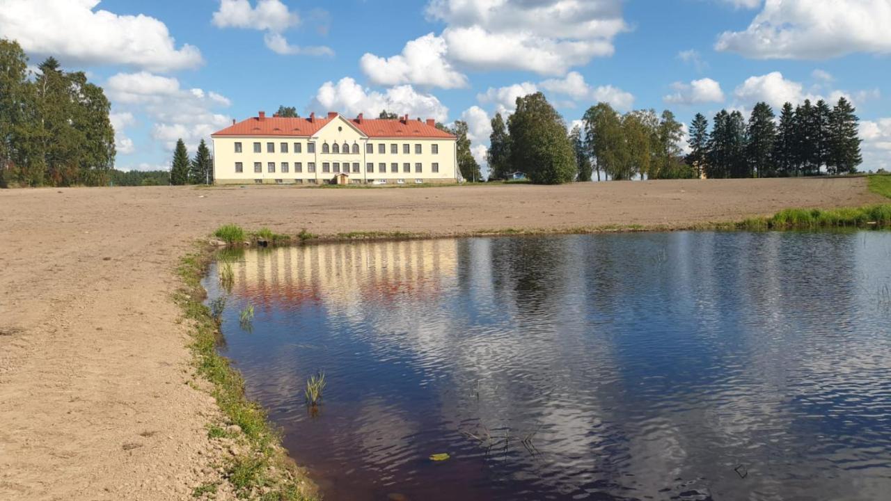 Jokihovi Hotell Nivala Exteriör bild